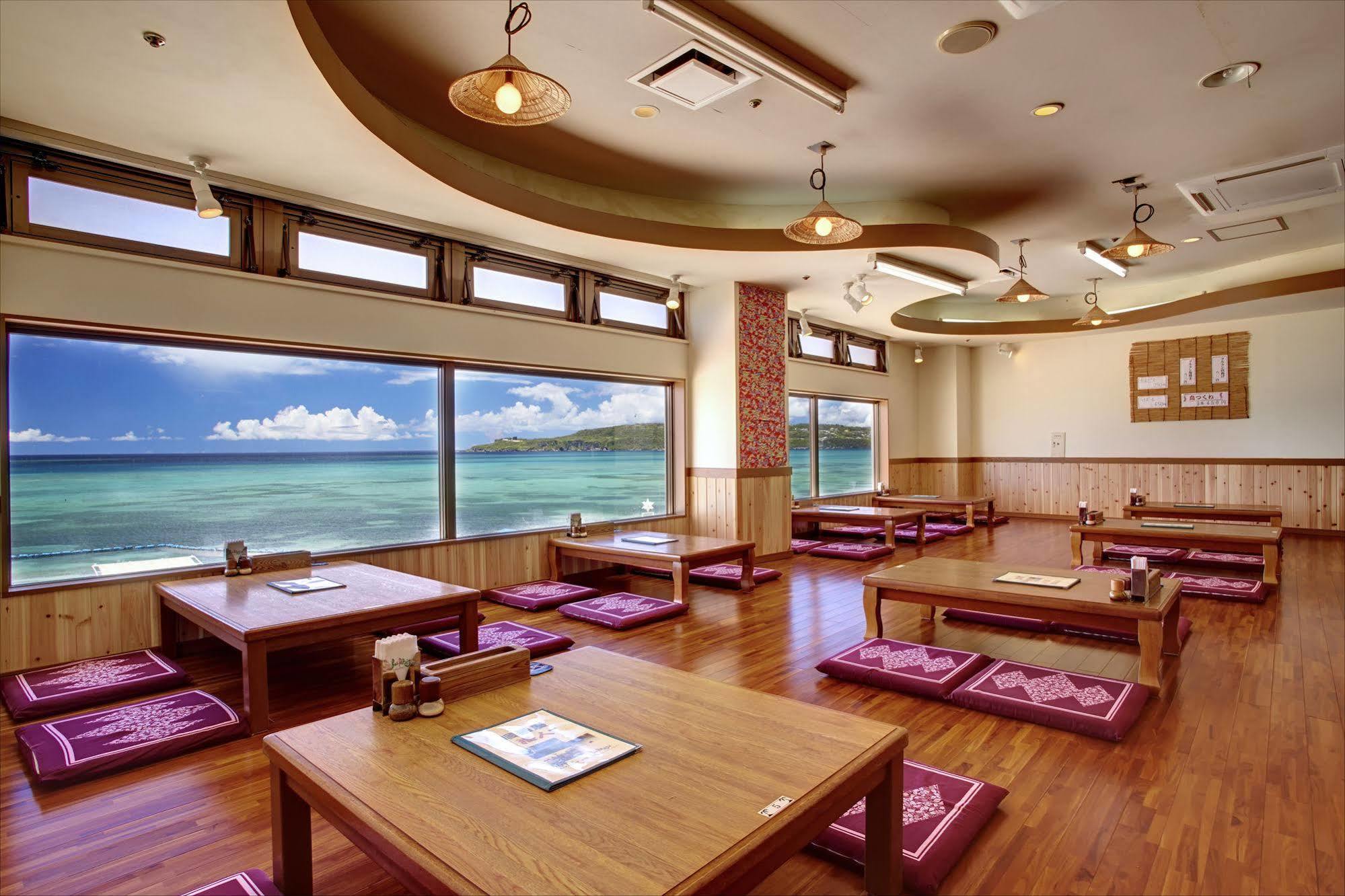 Resort Hotel Bel Paraiso Nakijin Exterior foto